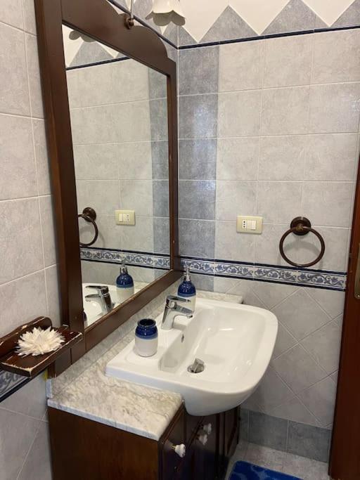شقة Casa Peppino باليرمو المظهر الخارجي الصورة