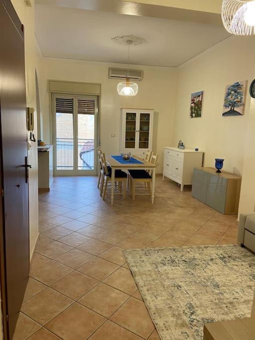 شقة Casa Peppino باليرمو المظهر الخارجي الصورة